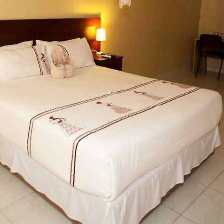 Nkanga Hotel Kasane Eksteriør bilde