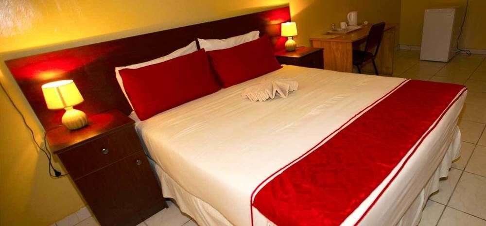 Nkanga Hotel Kasane Eksteriør bilde